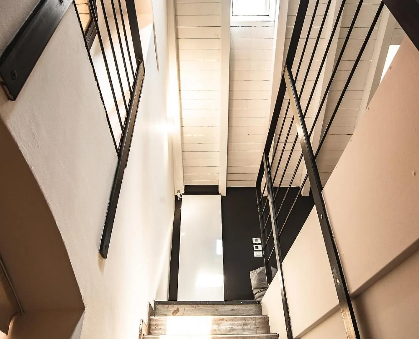 Luxury Industrial Apt Vicino Al Centro Con Garage Brescia